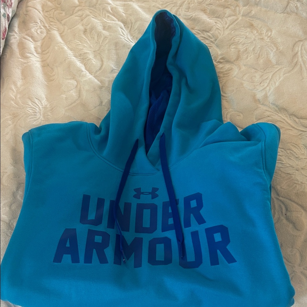 Women’s Under Armour Vibrant Blue Pullover